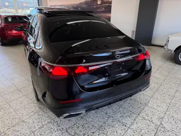 Mercedes-Benz E 200 AMG