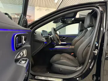 Mercedes-Benz E 200 AMG