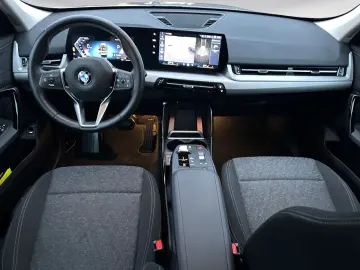 BMW X1 sDrive18i Steptronic Navi DSG Bluetooth PDC K