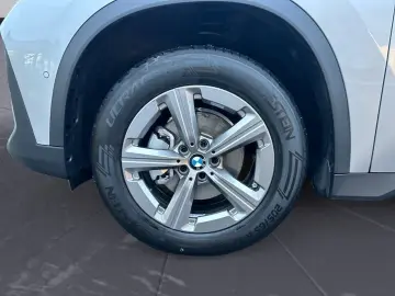 BMW X1 sDrive18i Steptronic Navi DSG Bluetooth PDC K