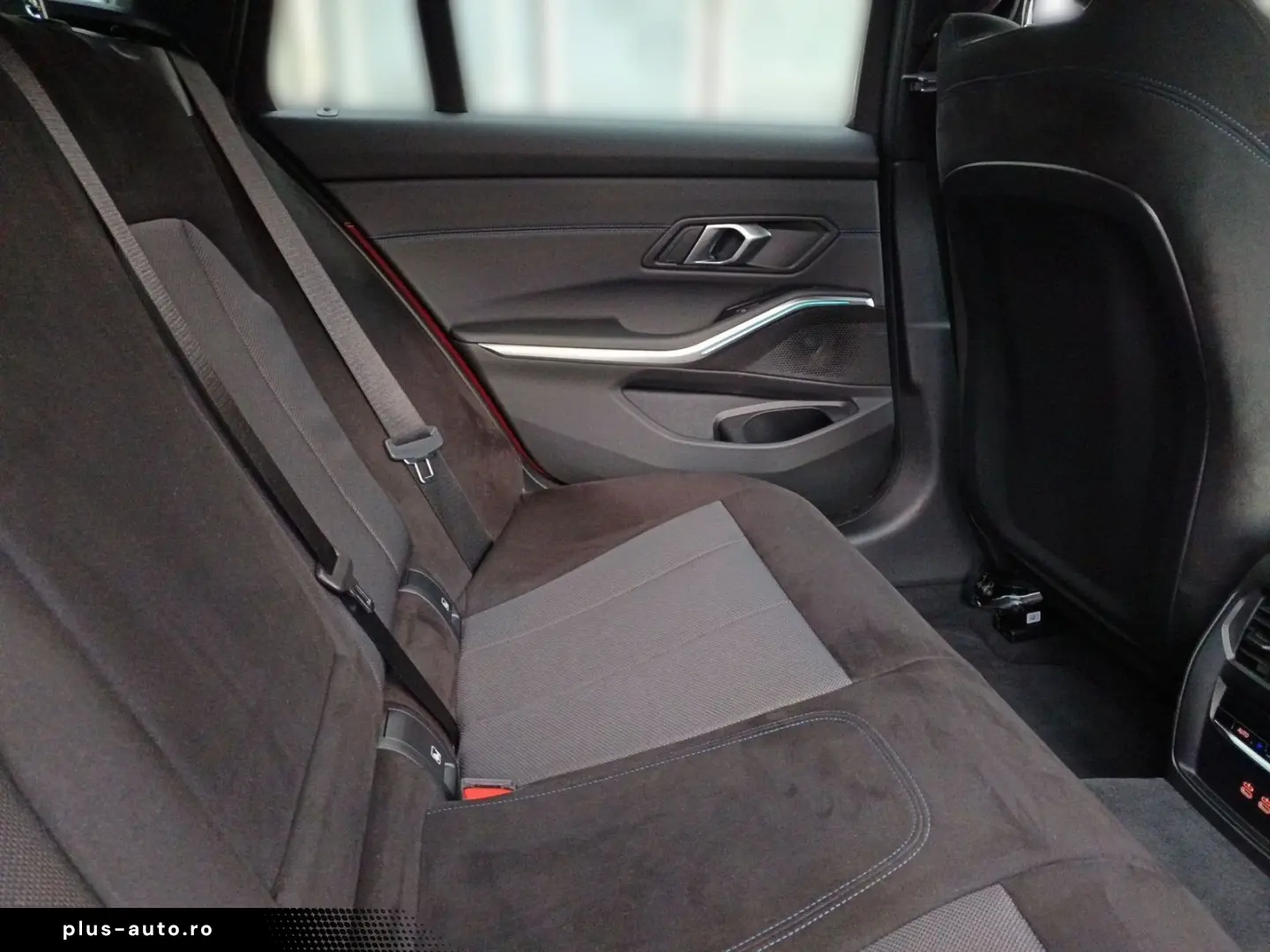 BMW 330e touring M SPORTPAKET 19 ALU AHK LCI FACELIF