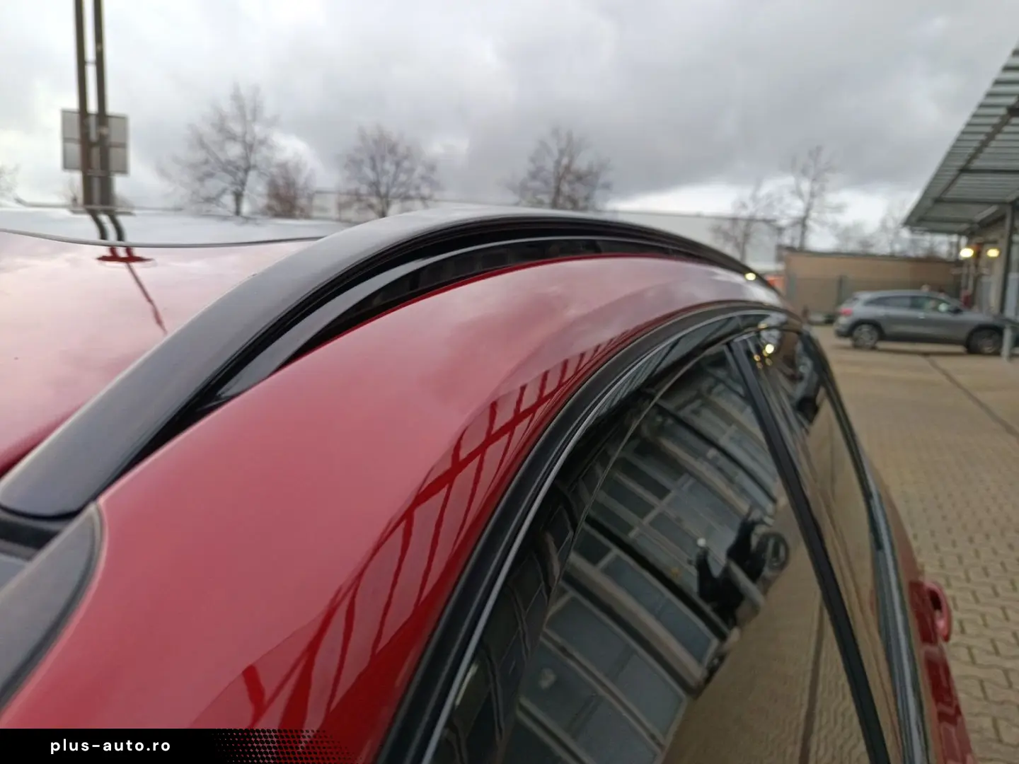 BMW 330e touring M SPORTPAKET 19 ALU AHK LCI FACELIF