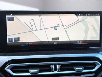 BMW 320 d xDr. Tour. M Sport ACC PANO STANDH. HUD HA