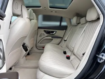 MERCEDES-BENZ EQS 450  AMG Digital Panorama-SD Hyperscreen