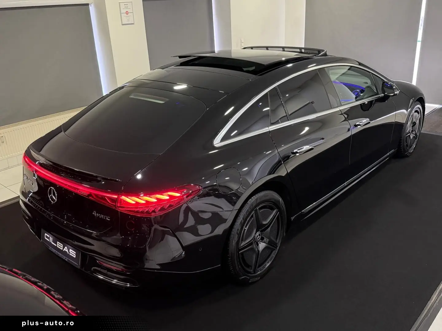 MERCEDES-BENZ EQS 450 4M AMG HYPERSCREEN FOND-TV HA-&hellip;