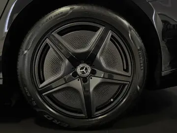 MERCEDES-BENZ EQS 450 4M AMG HYPERSCREEN FOND-TV HA-&hellip;