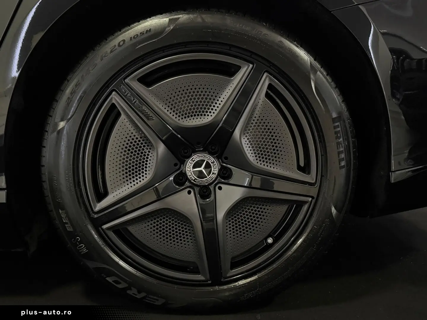 MERCEDES-BENZ EQS 450 4M AMG HYPERSCREEN FOND-TV HA-&hellip;