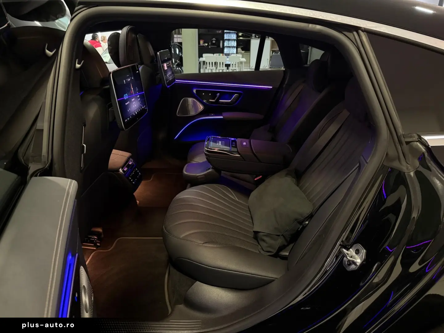 MERCEDES-BENZ EQS 450 4M AMG HYPERSCREEN FOND-TV HA-&hellip;