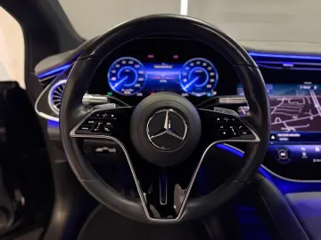 MERCEDES-BENZ EQS 450 4M AMG HYPERSCREEN FOND-TV HA-&hellip;