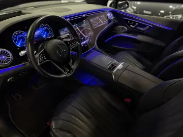 MERCEDES-BENZ EQS 450 4M AMG HYPERSCREEN FOND-TV HA-&hellip;