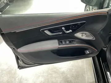 MERCEDES-BENZ EQS AMG 53 4Matic  Pano Carbon Burmester 360