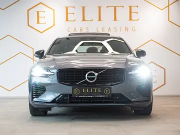 Volvo S60 Recharge 2.0 AWD R Design