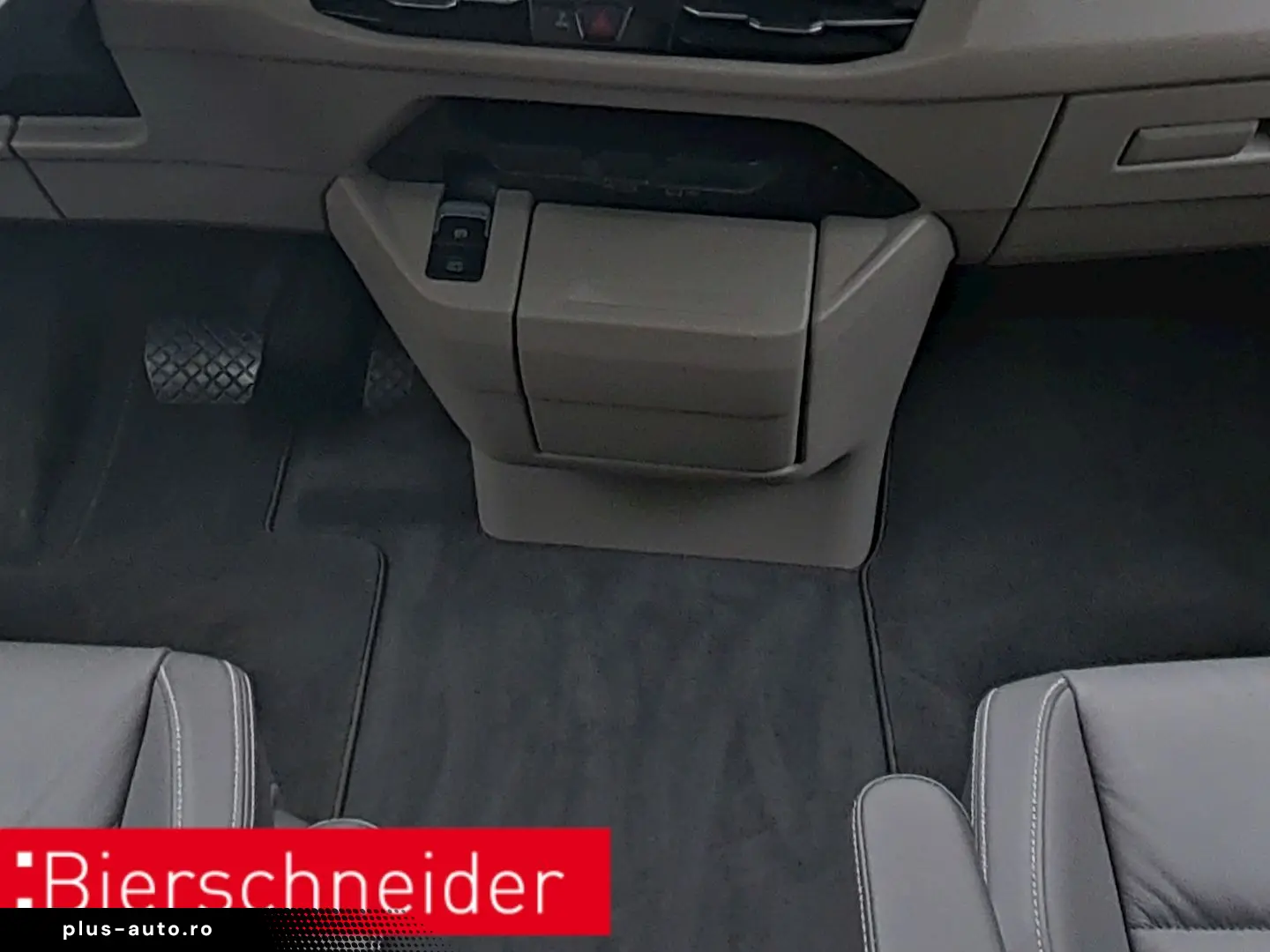 VW T7 Multivan 2.0 TDI DSG Life ACC NAVI AHK LEDER