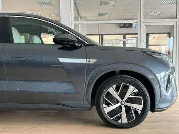 BYD TANG L DM 200 KM AWD