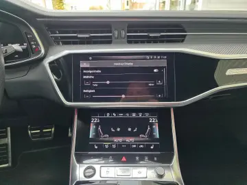 AUDI A6 Limo 55TFSI quattro sport S Line Standheizung