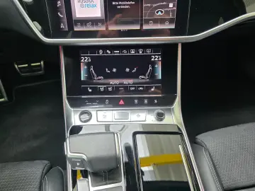 AUDI A6 Limo 55TFSI quattro sport S Line Standheizung