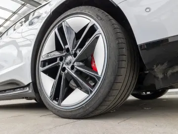 AUDI RS e-tron GT (Matrix HuD ACC B&O Pano Kameras Na