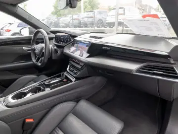 AUDI RS e-tron GT (Matrix HuD ACC B&O Pano Kameras Na