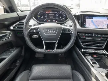 AUDI RS e-tron GT (Matrix HuD ACC B&O Pano Kameras Na