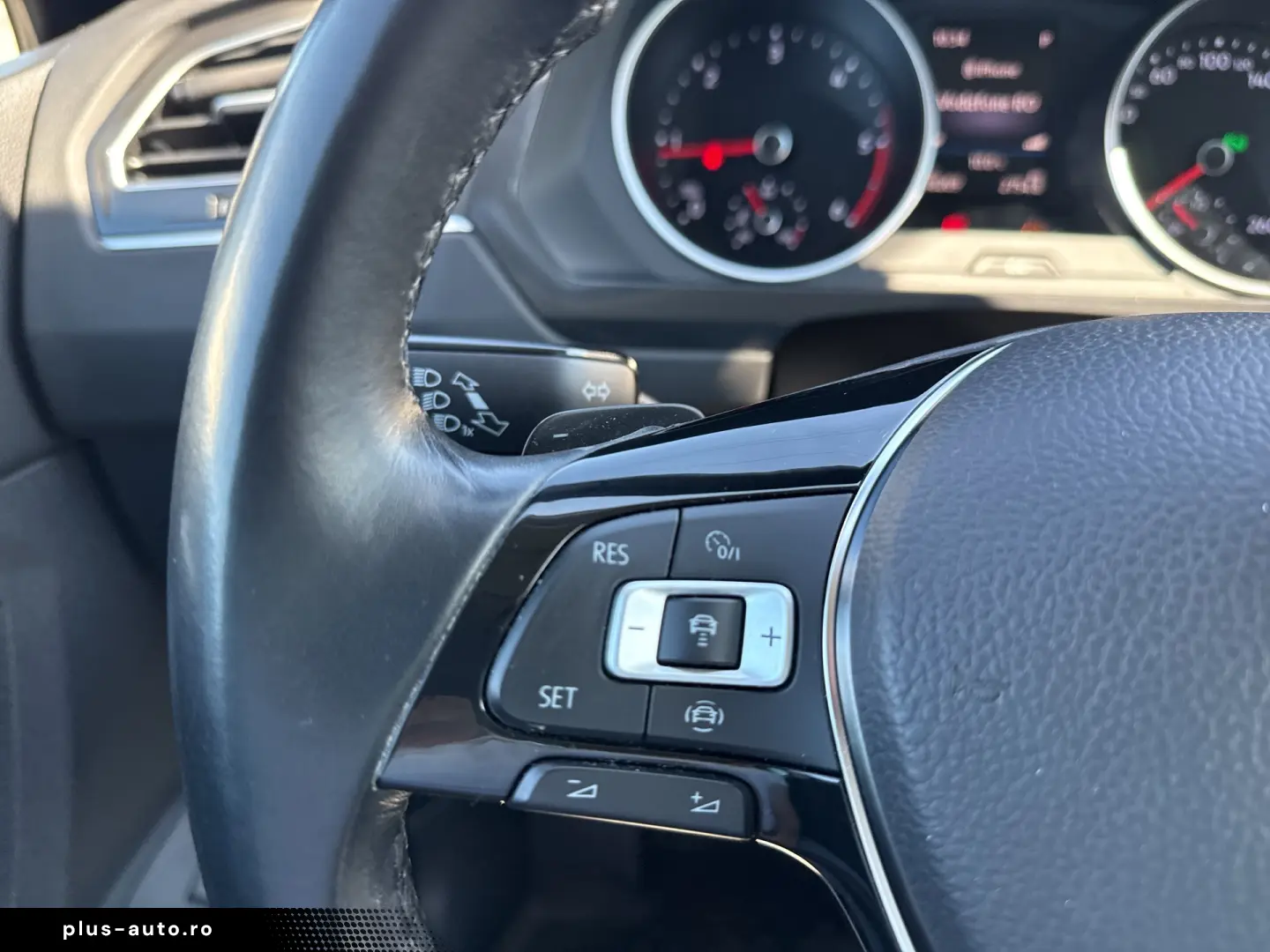 Volkswagen Tiguan Comfortline 2.0 TDI 4Mot DSG