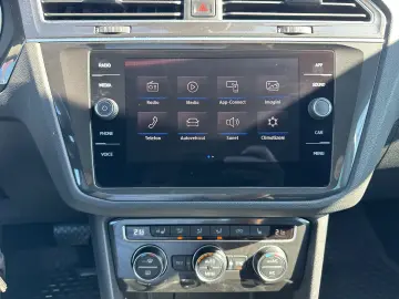 Volkswagen Tiguan Comfortline 2.0 TDI 4Mot DSG