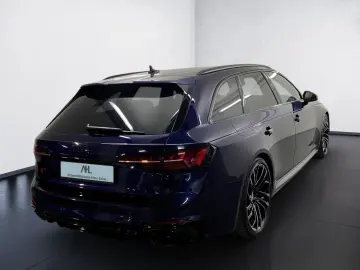 AUDI RS4 Avant 2.9 TFSI quattro RS-Sportabgasanlage S