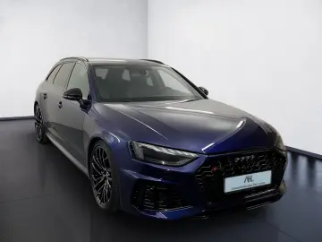 AUDI RS4 Avant 2.9 TFSI quattro RS-Sportabgasanlage S