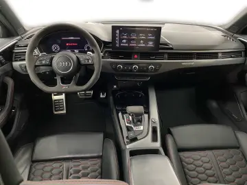 AUDI RS4 Avant 2.9 TFSI quattro RS-Sportabgasanlage S