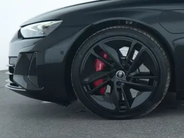 AUDI RS e-tron GT Laser Allradlenkung Umgebungskamera