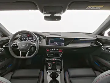 AUDI RS e-tron GT Laser Allradlenkung Umgebungskamera