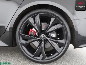 AUDI RS7 4.0 TFSI qu B O ADVANCED NACHTSICHT KERAMIK