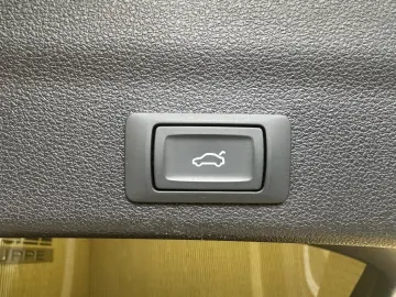 AUDI RS6 4.0 TFSI quattro UPE  150 305KM H Keramik 22