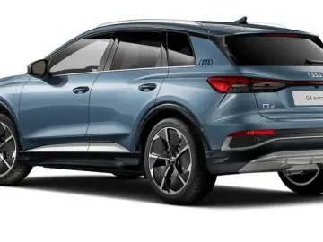 AUDI Q4 e-tron 50 quattro S line PANO AHK RFK MATRIX