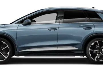 AUDI Q4 e-tron 50 quattro S line PANO AHK RFK MATRIX