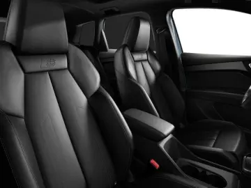 AUDI Q4 e-tron 50 quattro S line PANO AHK RFK MATRIX