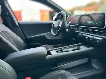 HYUNDAI IONIQ 6   FIRST EDITION