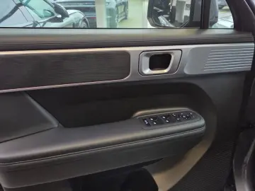 HYUNDAI Santa Fe 1.6 T-GDI Hybrid 158 kW 2WD