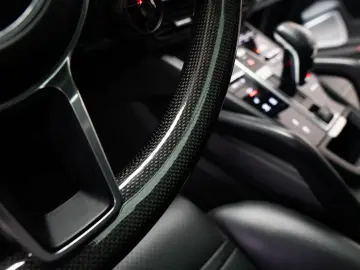 Porsche Cayenne e-Hybrid Cam360 Pano Head-up Vent Carbon