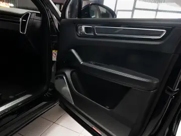 Porsche Cayenne e-Hybrid Cam360 Pano Head-up Vent Carbon