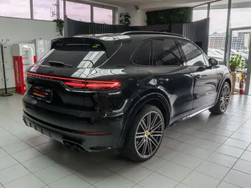 Porsche Cayenne e-Hybrid Cam360 Pano Head-up Vent Carbon