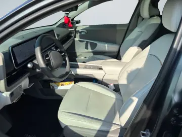 HYUNDAI IONIQ 6 Uniq HUD Navi Digitales Cockpit Memory S
