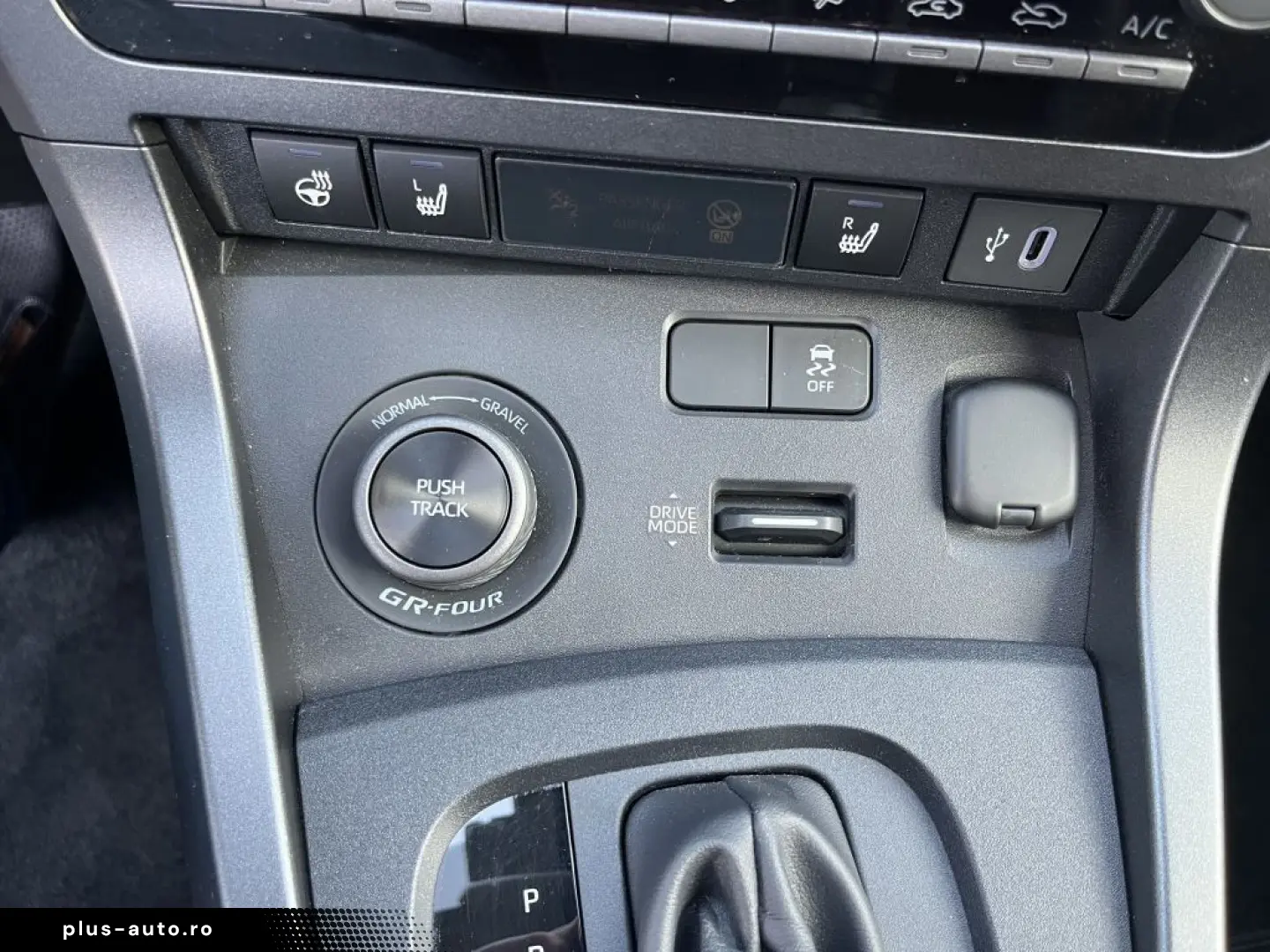 TOYOTA GR Yaris mit High-Performance-Paket Vorführwagen