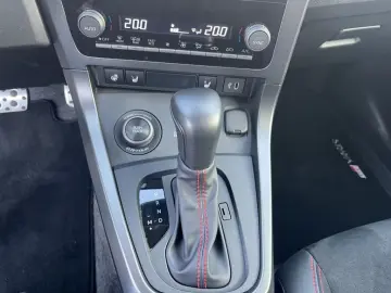 TOYOTA GR Yaris mit High-Performance-Paket Vorführwagen