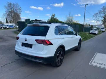 VW Tiguan Highline