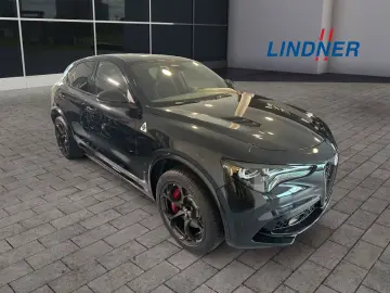 ALFA ROMEO Stelvio Quadrifoglio 2.9 382kW (520 PS)  SPARCO