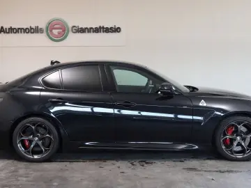 ALFA ROMEO Giulia Quadrifoglio 520PS Facelift Matrix ACC