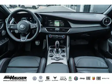 ALFA ROMEO Giulia Competizione MY23 2.0 Turbo AT8 Q4 HARMAN