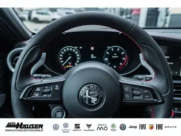 ALFA ROMEO Giulia Competizione MY23 2.0 Turbo AT8 Q4 HARMAN