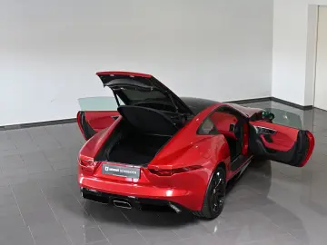 JAGUAR F-TYPE P300 Coupe R-Dynamic Black ACC Pano 20