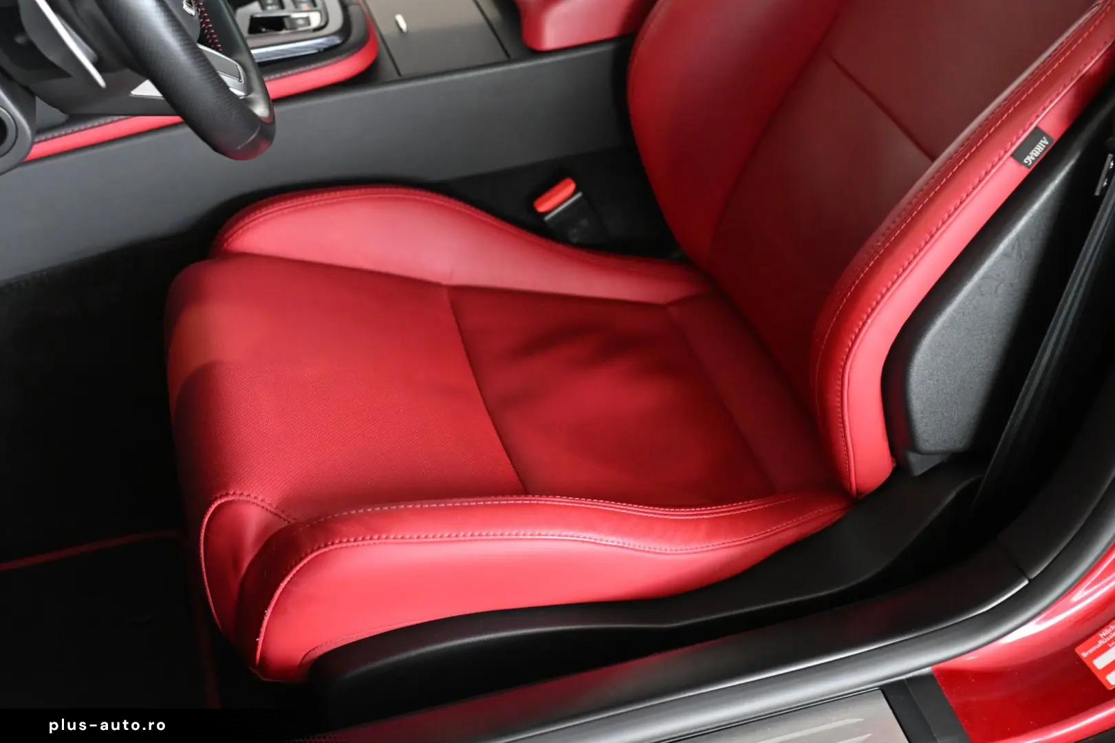 JAGUAR F-TYPE P300 Coupe R-Dynamic Black ACC Pano 20